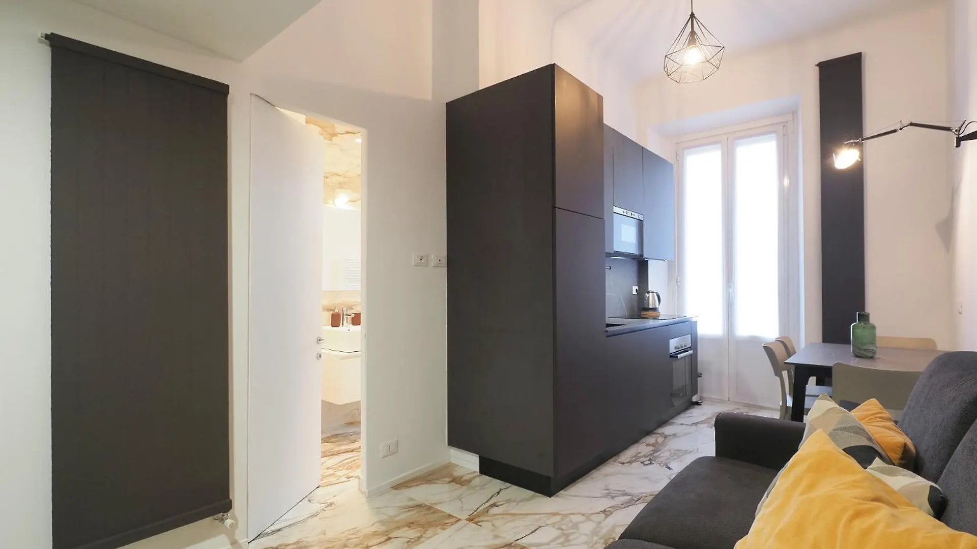 Primopiano - Jenner B Apartamento Milão 0*,  Itália